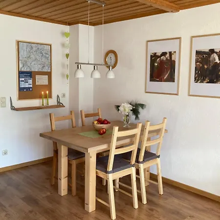 Haus Petra Und Toni Holzheu Apartmán *